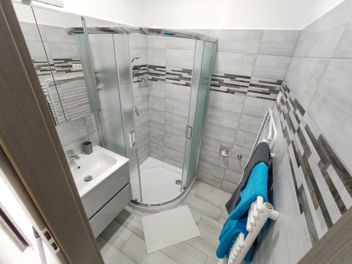 Trika Apartman Sárvár 外观 照片