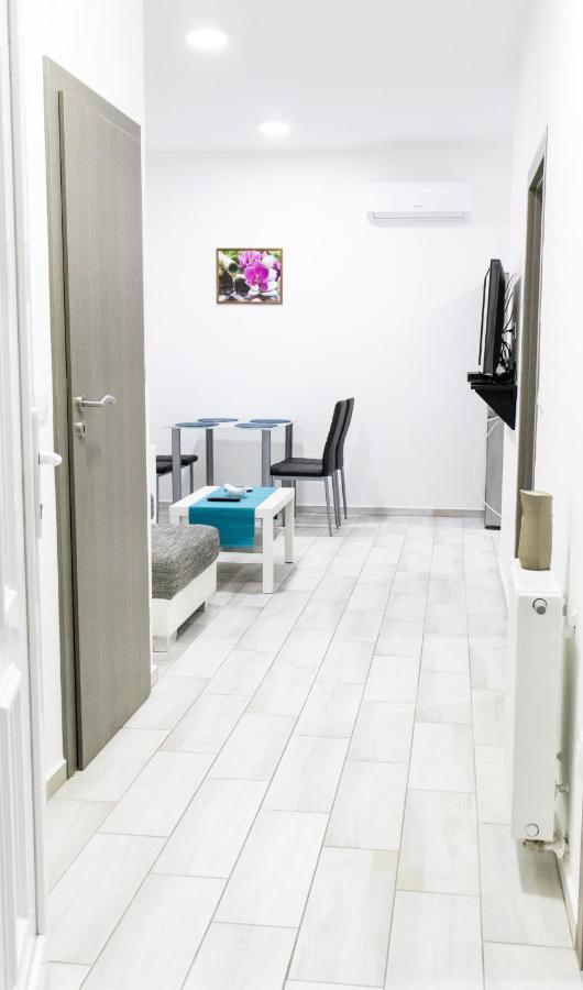 Trika Apartman Sárvár 外观 照片