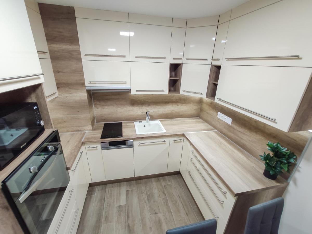 Trika Apartman Sárvár 外观 照片